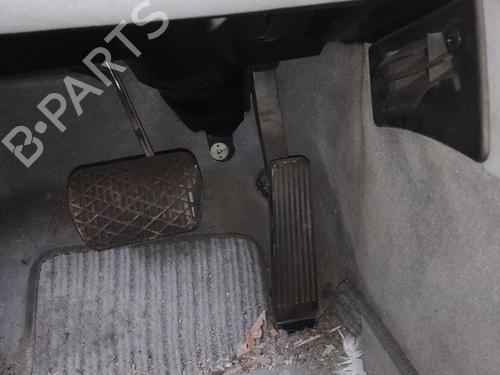 Pedal MERCEDES-BENZ E-CLASS (W210) E 220 CDI (210.006) (143 hp) 32111949