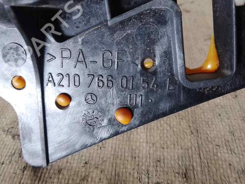 Rear left interior door handle MERCEDES-BENZ E-CLASS (W210) E 200 CDI (210.007) | BP26466647I15 