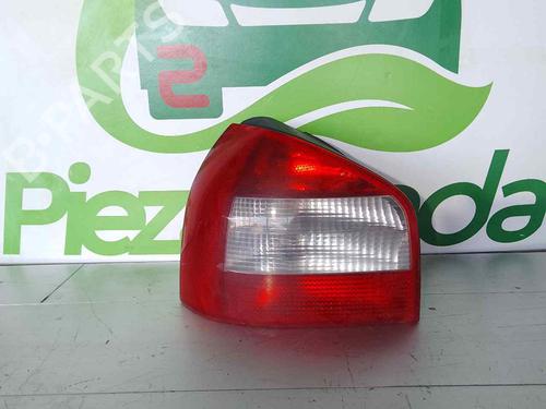 Farolim esquerdo AUDI A3 (8L1) 1.9 TDI (130 hp) 31129450