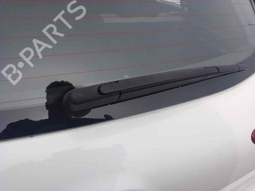 Used Rear wiper motor HYUNDAI i20 II (GB, IB) 1.2 (84 hp) 28459744