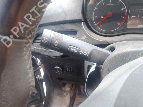 Used Switch OPEL CORSA E (X15) [2014-2025]  28466791
