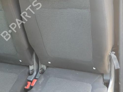 Sæde Bagtil Sæde Bagtil PEUGEOT 5008 (0U_, 0E_) 1.6 HDi (112 hp) 33709755 33709755