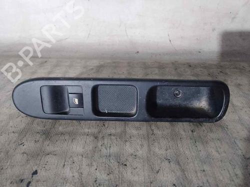 Interrupteur de vitre avant droite PEUGEOT 307 Break (3E) 2.0 (136 hp) 26466660