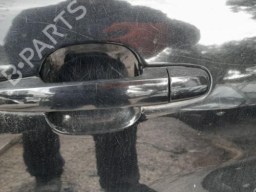 rear-left-exterior-door-handle-toyota-rav-4-ii-_a2_-2000-2001-2002-2003-2004-2005-33622899 main image