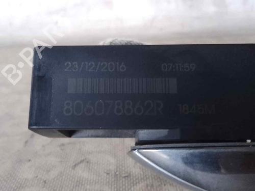 Venstre foran utvendig håndtak RENAULT MEGANE IV Hatchback (B9A/M/N_)  | BP26474674C128 