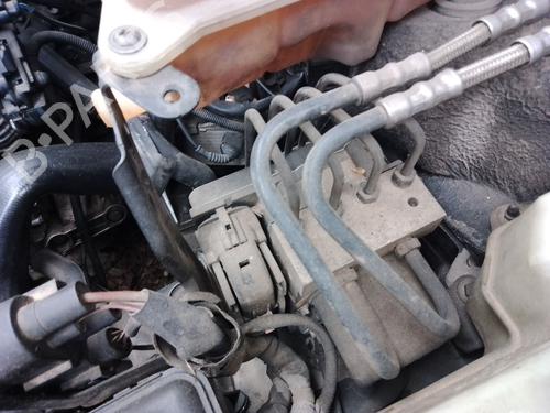 Pompe ABS AUDI A4 B7 (8EC) 2.0 TDI 16V (140 hp) 32083012