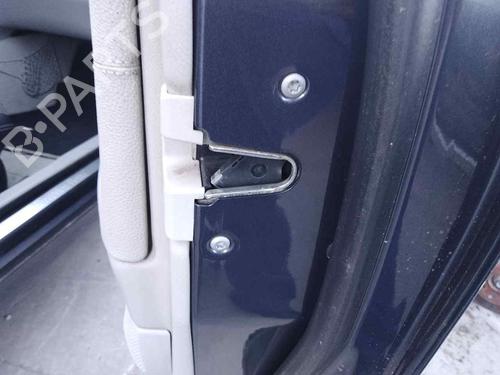 Used Front right lock MERCEDES-BENZ C-CLASS Coupe (CL203) C 180 Kompressor (203.746) (143 hp) 28457398