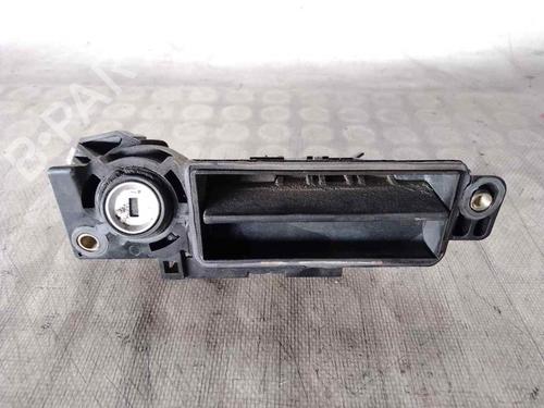 Used Tailgate handle MERCEDES-BENZ C-CLASS (W203) [2000-2007]  26469356