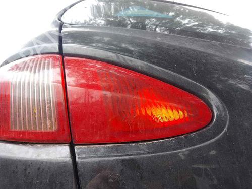 Feu de coffre gauche ALFA ROMEO 147 (937_) 1.6 16V T.SPARK ECO (937.AXA1A, 937.BXA1A) (105 hp) 28459887