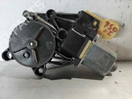 Used Left front window motor Left front window motor FORD FIESTA VI (CB1, CCN) 1.4 TDCi (70 hp) 34276867 34276867