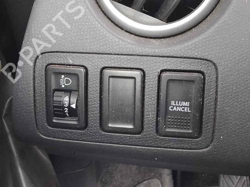 Commande de phare SUZUKI SWIFT III (MZ, EZ) 1.3 (RS413, ZC11S) (92 hp) 28453277