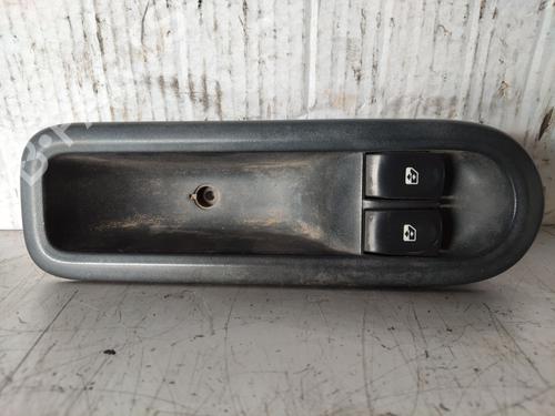 Used Left front window switch Left front window switch 36802866 36802866