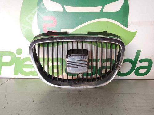 Used Grille SEAT LEON (1P1) [2005-2013]  31881610