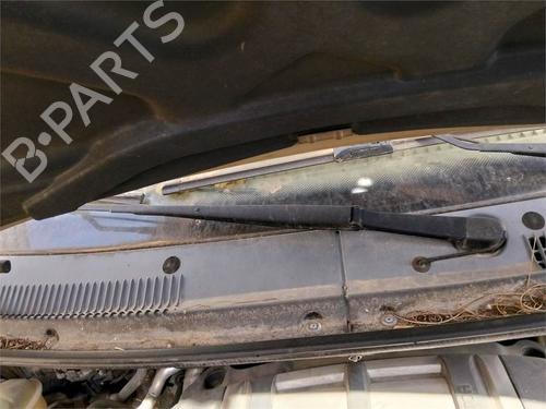 Used Front windshield wiper arm Front windshield wiper arm 39532259 39532259