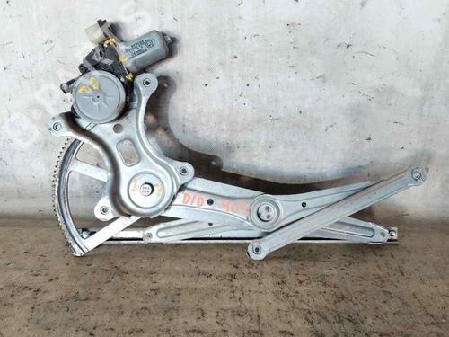 Rudehejsemekanisme Højre foran MITSUBISHI L200 / TRITON (KA_T, KB_T) 2.5 DI-D 4WD (KB4T) (167 hp) 28462646