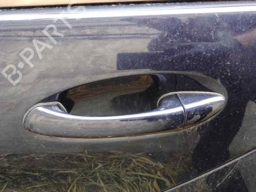 Used Rear left exterior door handle MERCEDES-BENZ C-CLASS (W203) [2000-2007]  28452565