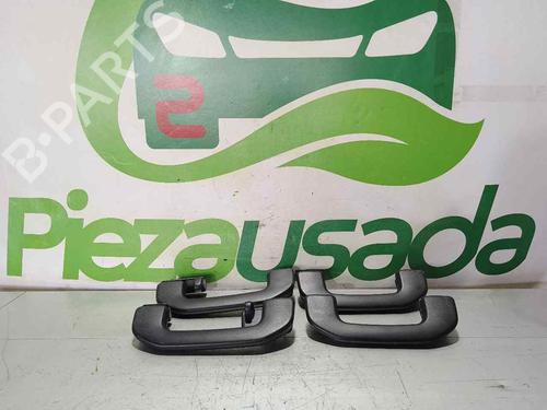 Dakgreep MERCEDES-BENZ A-CLASS (W176) A 200 CDI / d (176.008) (136 hp) 31792241