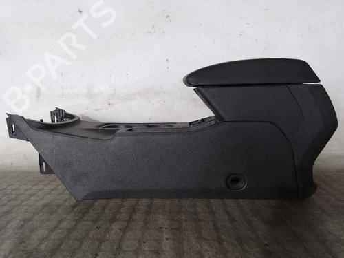 Used Armrest / Center console SEAT LEON (5F1) [2012-2021]  26484188