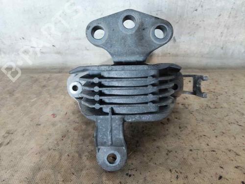 Used Engine mount OPEL INSIGNIA A (G09) [2008-2017]  30154670