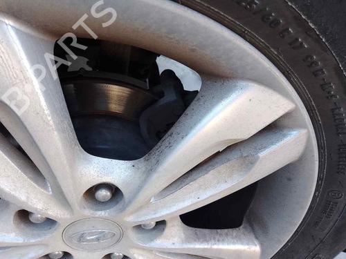 Used Left rear brake caliper HYUNDAI ix35 (LM, EL, ELH) [2009-2016]  28459573