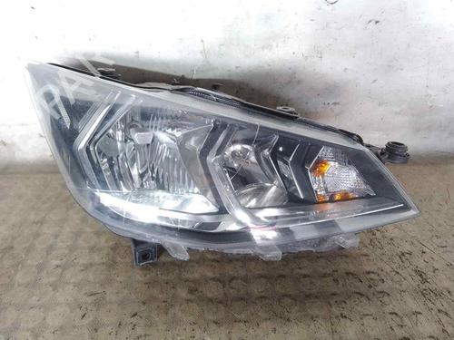 Used Right headlight SEAT ARONA (KJ7, KJP) [2017-2025]  26486228