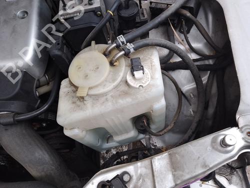 Used Windscreen washer tank MERCEDES-BENZ E-CLASS (W210) E 220 CDI (210.006) (143 hp) 32111974