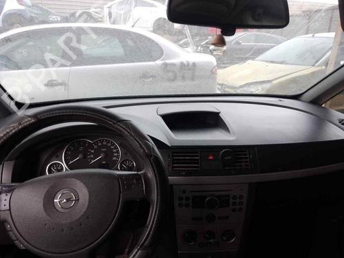 Instrumentbræt OPEL MERIVA A MPV (X03) 1.7 DTI (E75) (75 hp) 28457919