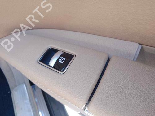 Used Right rear window switch MERCEDES-BENZ S-CLASS (W221, V221) S 320 CDI 4-matic (221.080, 221.180) (235 hp) 28454895