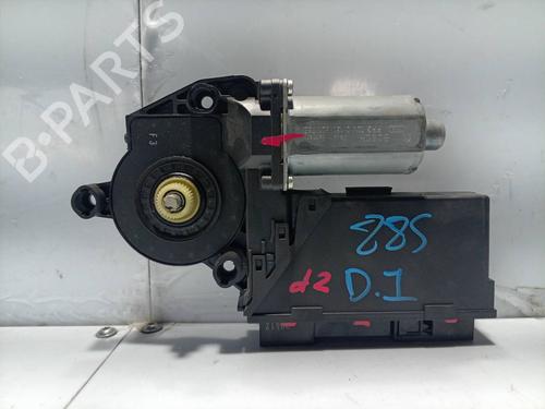 Left front window motor AUDI A4 B7 (8EC) 2.0 TDI 16V | BP39612143E21 - Image 2