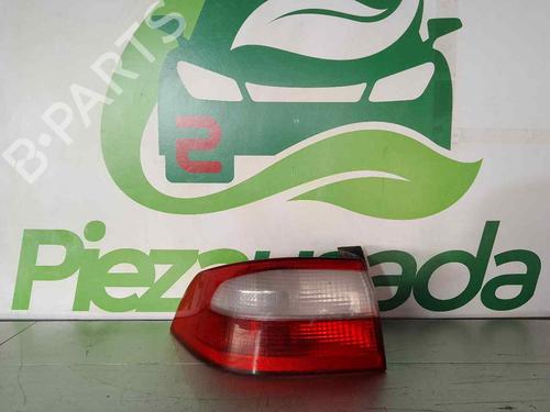 Used Left taillight RENAULT LAGUNA II (BG0/1_) [2001-2007]  31215938