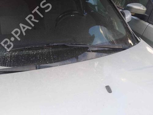 Used Front windshield wiper arm FORD MONDEO III Saloon (B4Y) 2.0 16V TDDi / TDCi (115 hp) 28470042