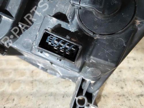 Right headlight TOYOTA COROLLA (_E12_) 1.4 D (NDE120_, NDE120R) | BP29408185C29 