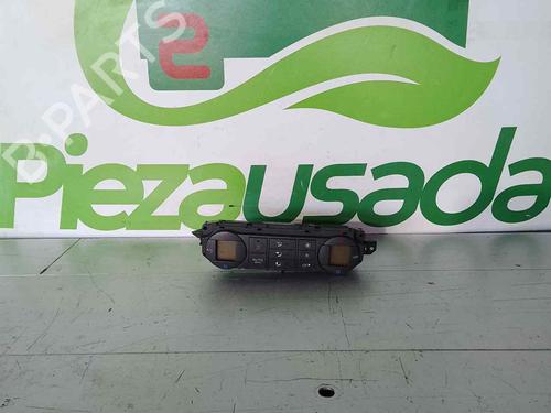Used Climate control FORD FOCUS C-MAX (DM2) [2003-2007]  31131688