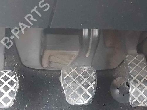 Used Break pedal VW BORA I (1J2) 1.9 TDI (150 hp) 28455863