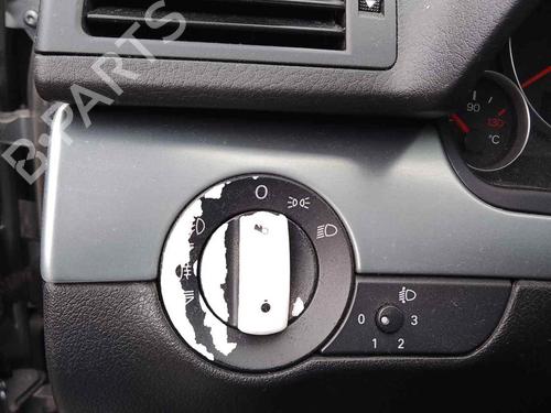 Commande de phare AUDI A4 B6 (8E2) [2000-2005]  28452879