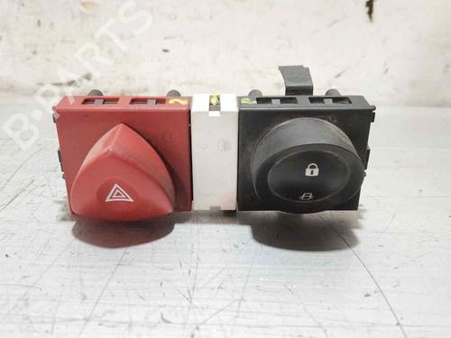 Warnblinkschalter für Warnblinkschalter RENAULT MEGANE II Saloon (LM0/1_) [2003-2026] 33905965 33905965