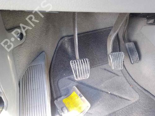 Used Clutch pedal CHEVROLET REZZO MPV (U100) [2005-2025]  28456544