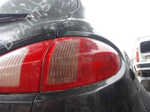 Używane Lampa tylna prawa ALFA ROMEO 147 (937_) 1.6 16V T.SPARK ECO (937.AXA1A, 937.BXA1A) (105 hp) 28459374