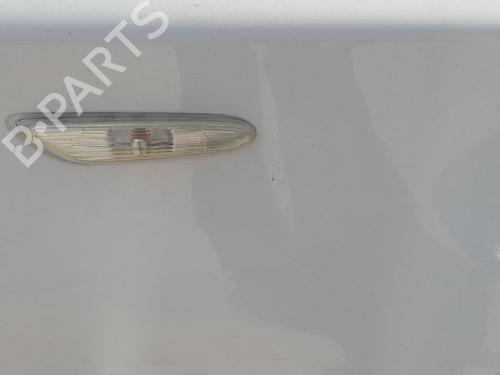 Høyre indikator BMW 1 (E87) 118 d (143 hp) 33052546