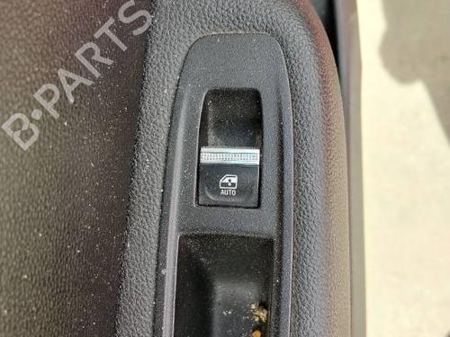 comutador-vidro-tras-esquerdo-renault-clio-v-b7_-2019-38625341 main image