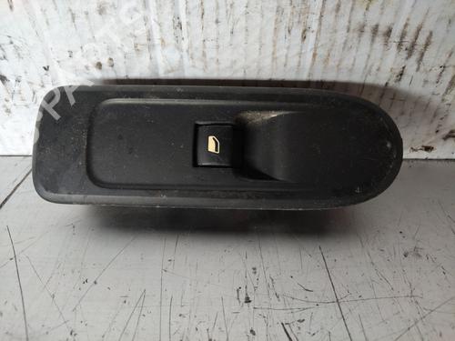 Used Right front window switch Right front window switch 28451861 28451861