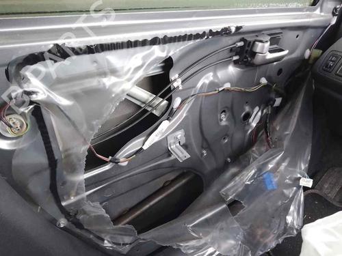 Lève-vitre avant gauche SUZUKI SWIFT III (MZ, EZ) 1.3 (RS413, ZC11S) (92 hp) 28453271