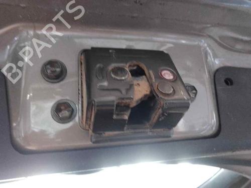 Used Tailgate lock TOYOTA COROLLA Verso (ZER_, ZZE12_, R1_) 2.2 D-4D (AUR10_, AUR10R) (136 hp) 28461020