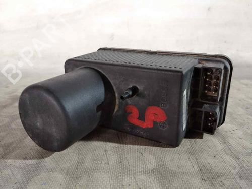 Used Comfort control module MERCEDES-BENZ C-CLASS (W202) C 220 D (202.121) (95 hp) 26477741