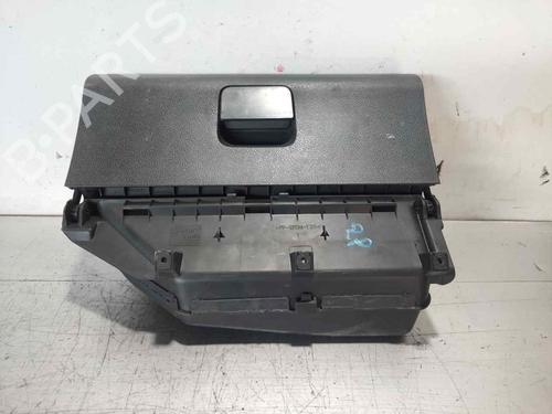 Used Glove box Glove box VW POLO IV (9N_, 9A_) 1.4 TDI (70 hp) 33401481 33401481
