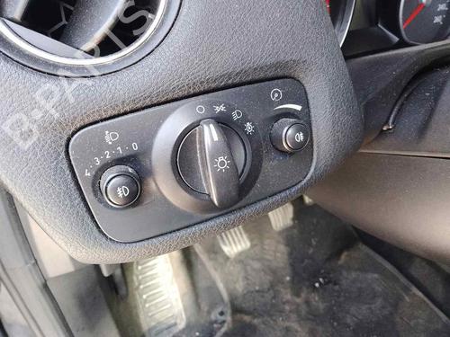 Used Headlight switch FORD MONDEO IV (BA7) [2007-2015]  28464154
