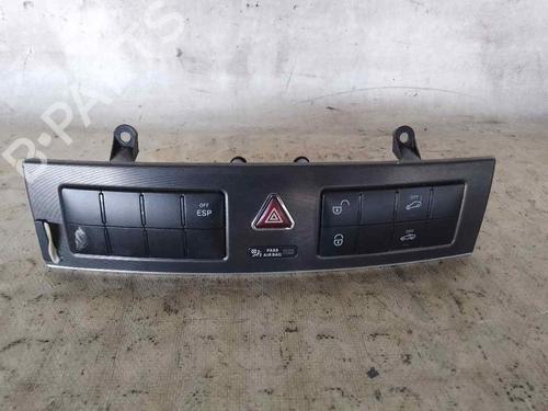Used Warning switch MERCEDES-BENZ C-CLASS Coupe (CL203) C 180 Kompressor (203.746) (143 hp) 26476861
