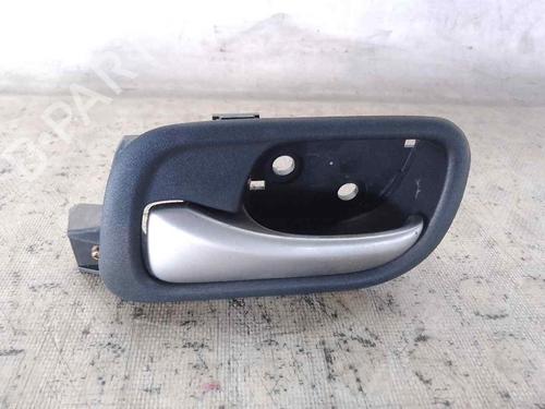 Used Front left interior door handle HONDA ACCORD VII (CL, CN) 2.2 i-CTDi (CN1) (140 hp) 26470047
