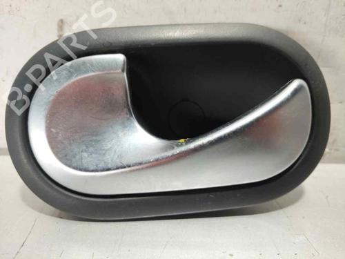 front-left-interior-door-handle-renault-clio-iii-br01-cr01-2005-2006-2007-2008-2009-2010-2011-2012-2013-2014-28463998 main image