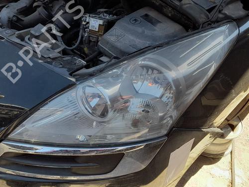 Used Left headlight Left headlight PEUGEOT 5008 (0U_, 0E_) 1.6 HDi (112 hp) 33709717 33709717